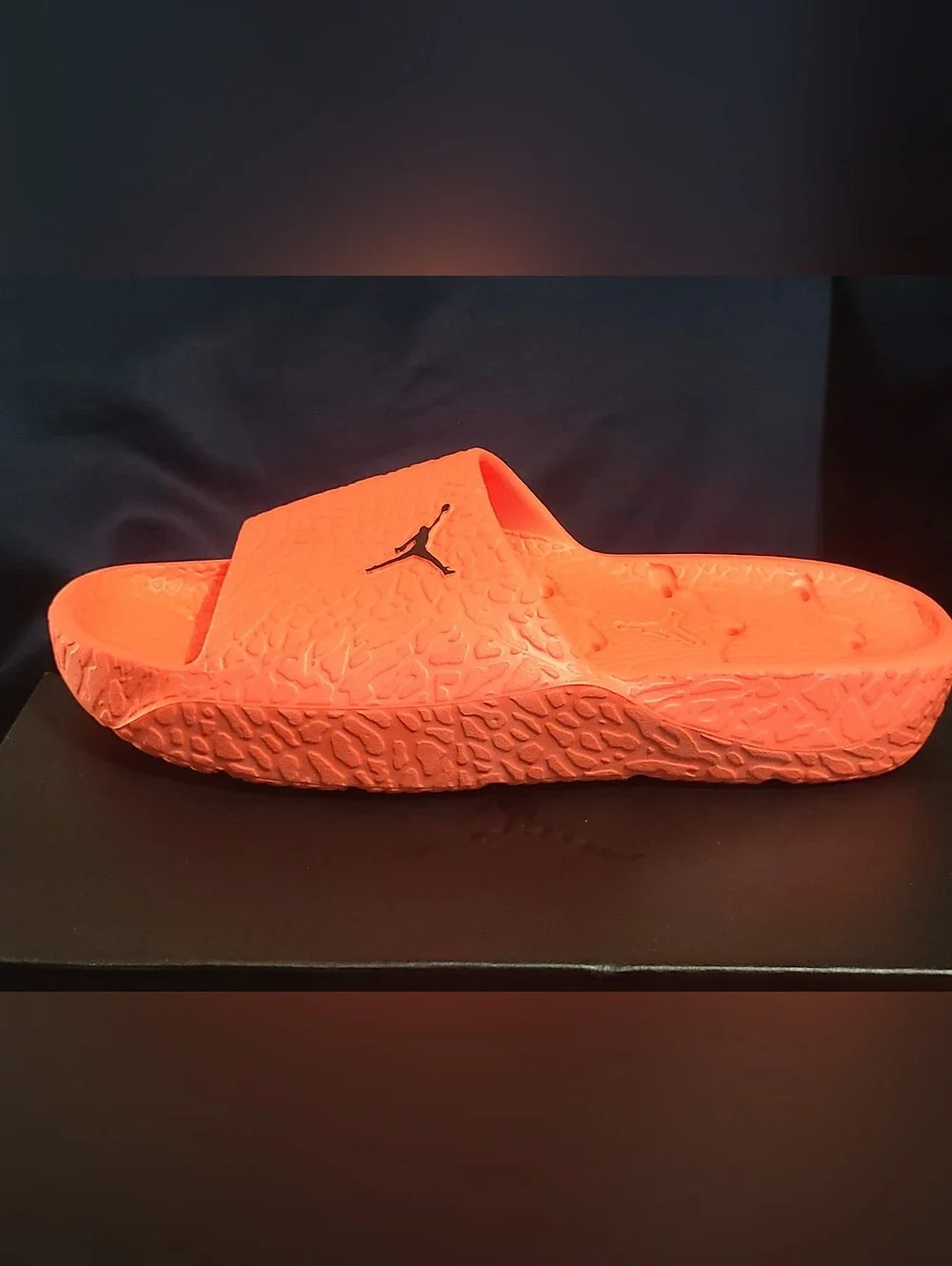 *SOLD on M!* Jordan Franchise Slide 